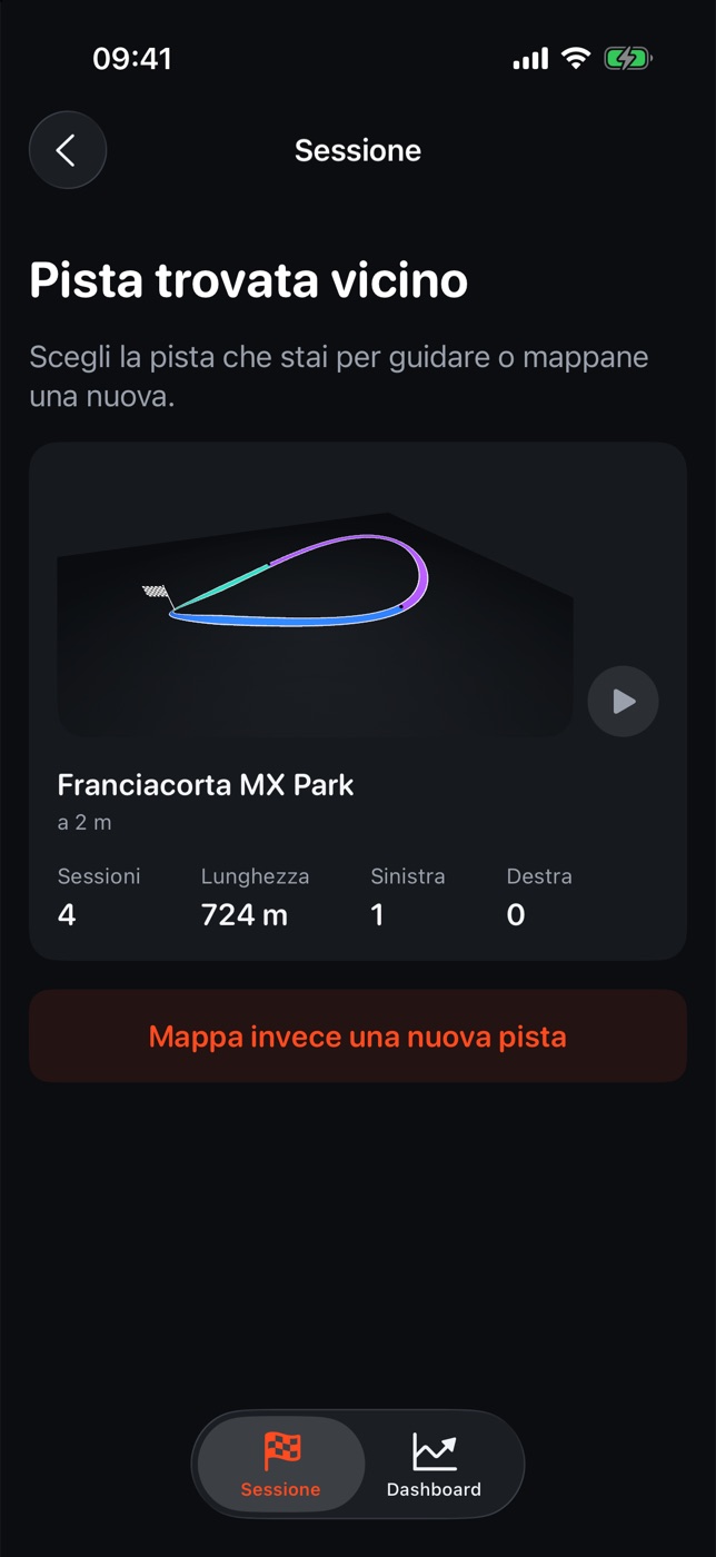 Apex riconosce una pista vicina e propone di iniziare una sessione